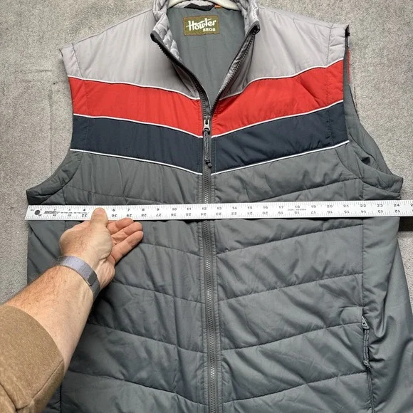 Howler Bros Primaloft Gray Red Navy Striped Puffer Vest‎ Men's Large Outdoors